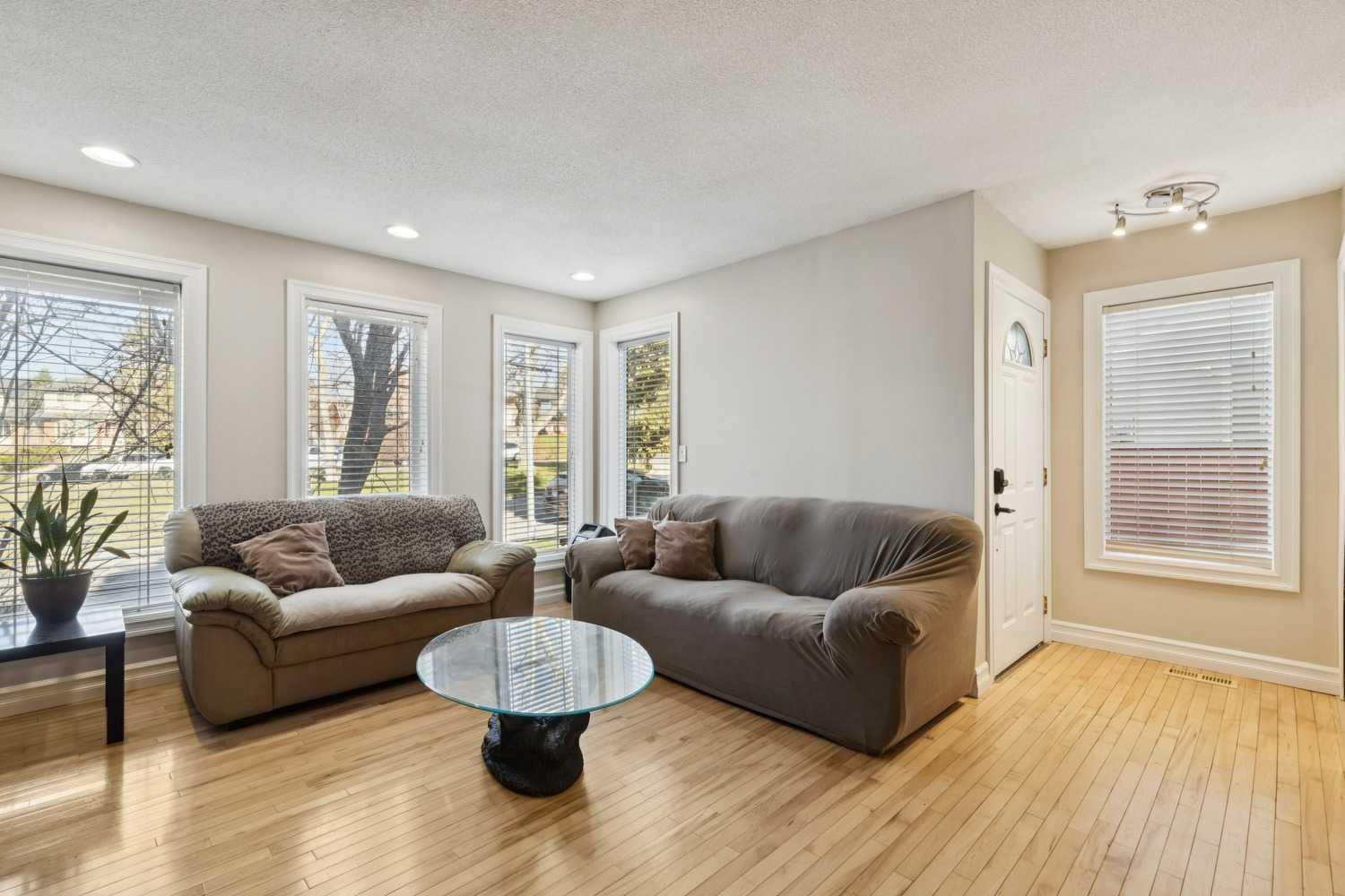 37 Ranch Glen Drive NW