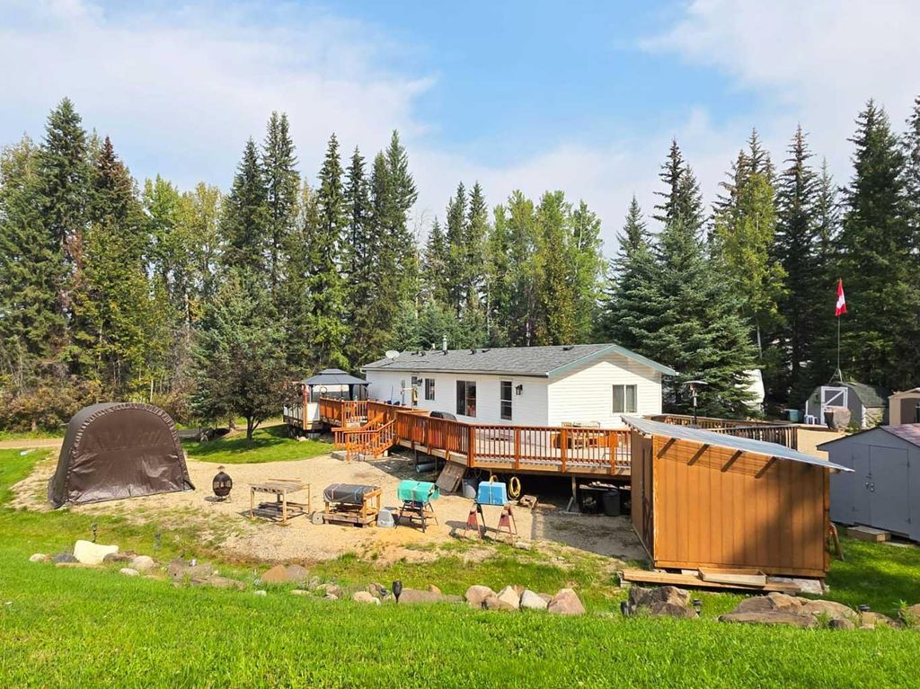 Photo of 5429 Township Road 494 #18, Rural Brazeau County, AB T0C 1W0 (MLS # A2305540)