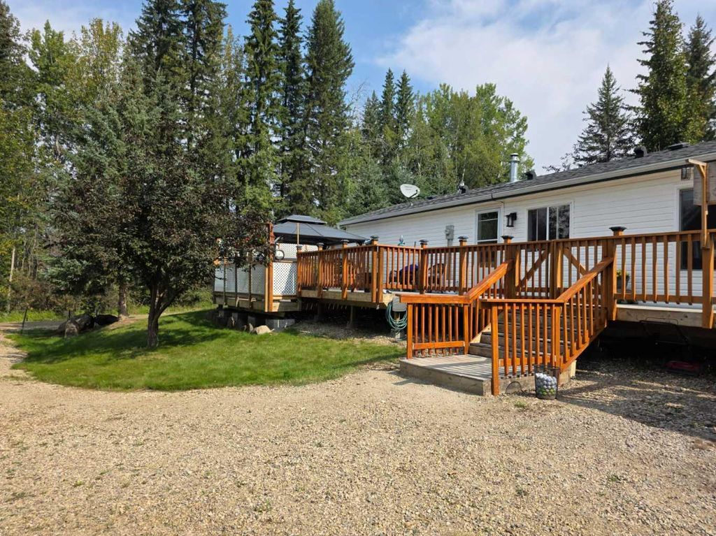 Photo of 5429 Township Road 494 #18, Rural Brazeau County, AB T0C 1W0 (MLS # A2305540)
