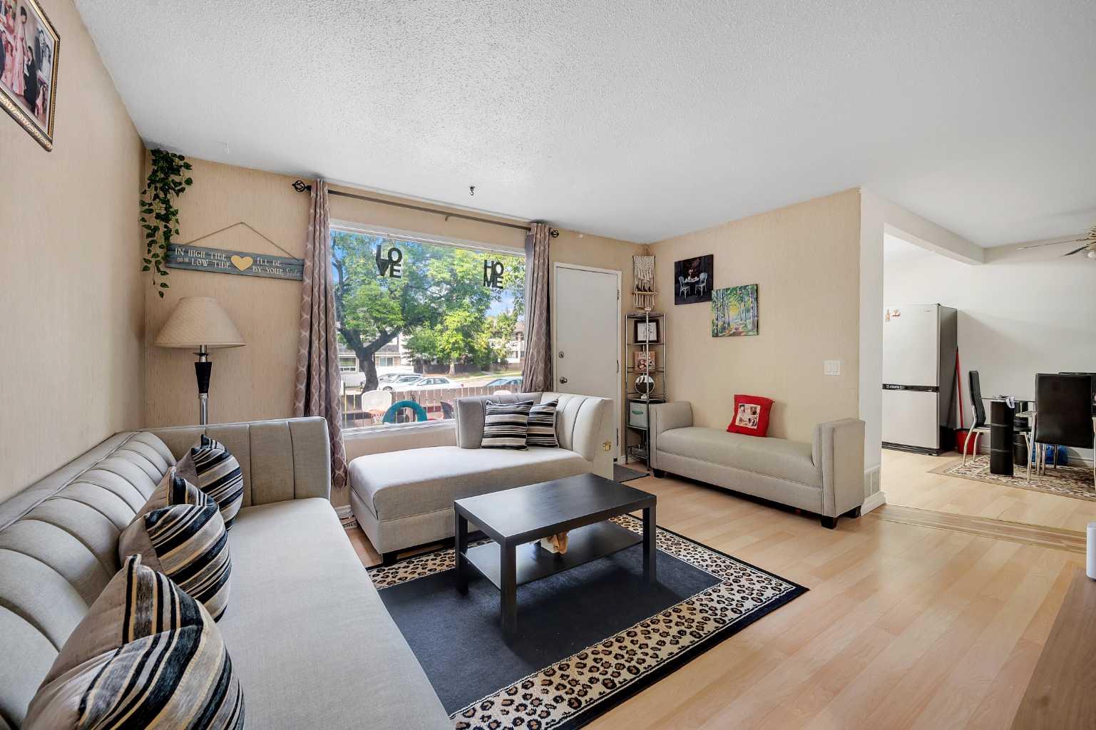 175 Manora Place NE 61