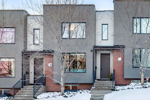 2924 15 Street SW Calgary AB T2T 6R3