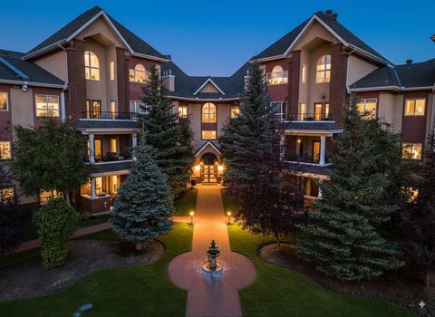 30 Sierra Morena Landing SW 242 Calgary AB T3H 5H2