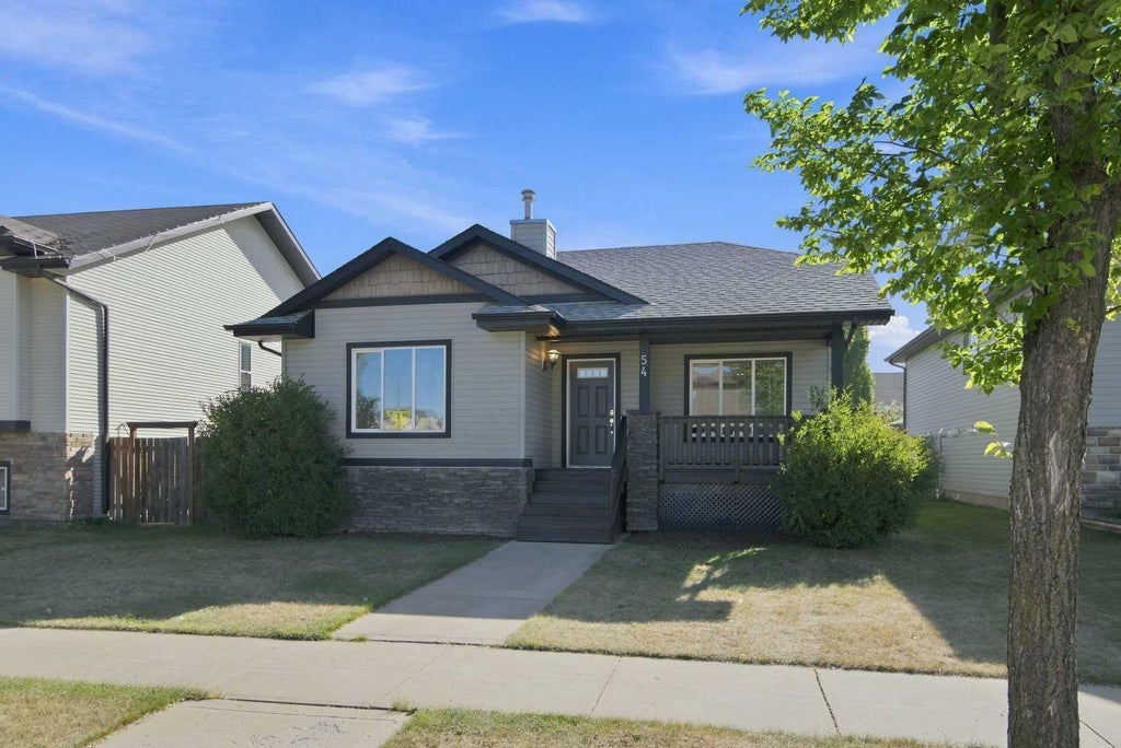 Photo of 54 Inglewood Drive, Red Deer, AB T4R 0B8 (MLS # A2341617)