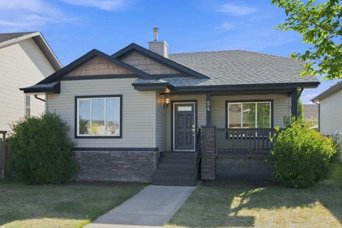 Photo of 54 Inglewood Drive, Red Deer, AB T4R 0B8 (MLS # A2341617)