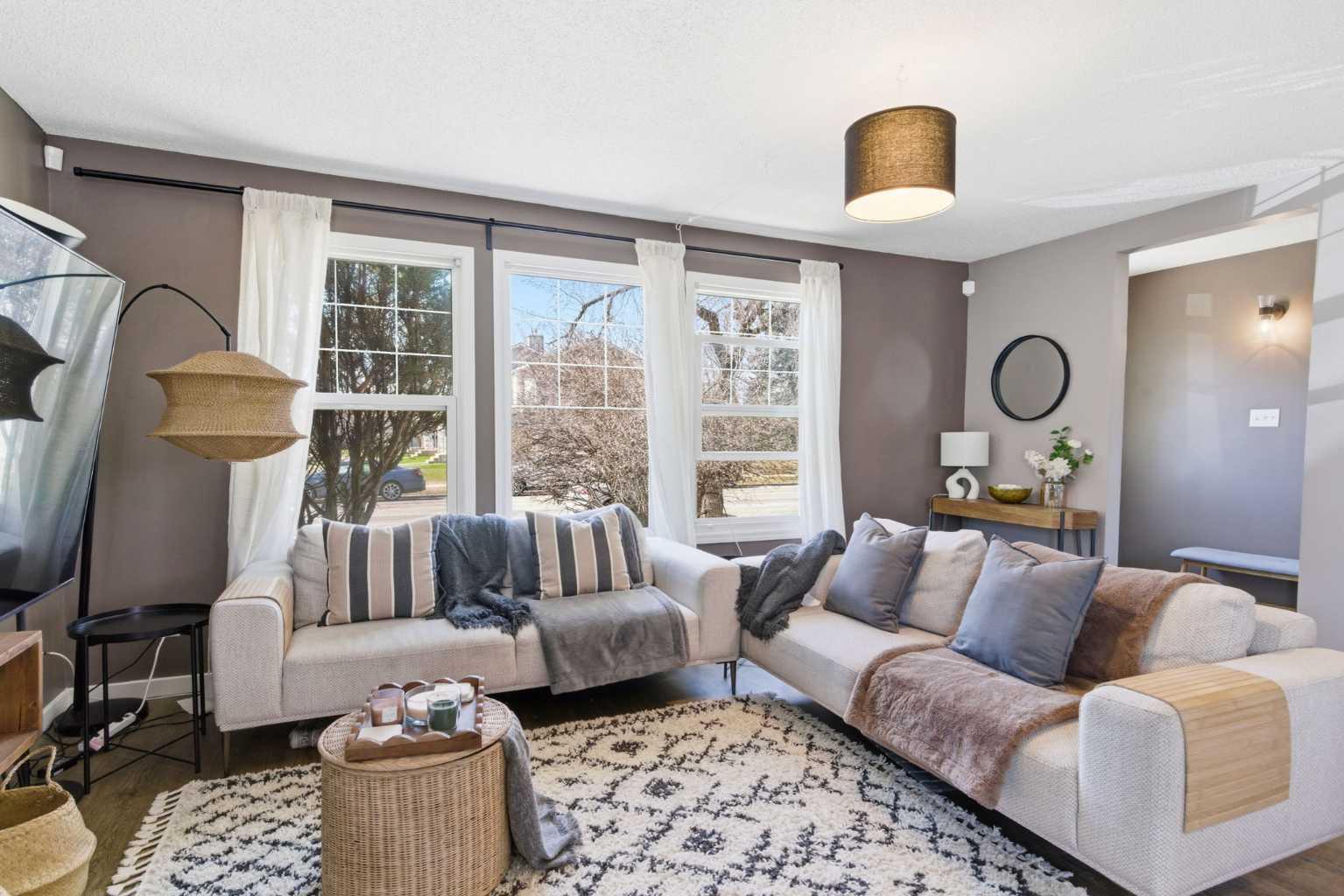 14767 Deer Ridge Drive SE