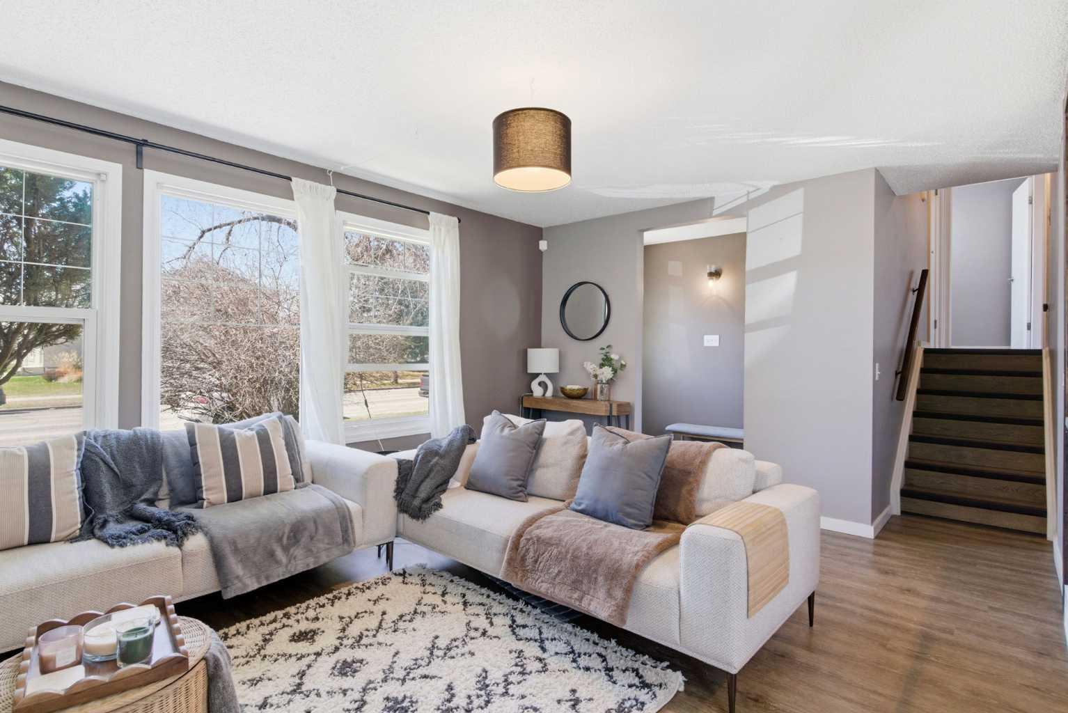 14767 Deer Ridge Drive SE