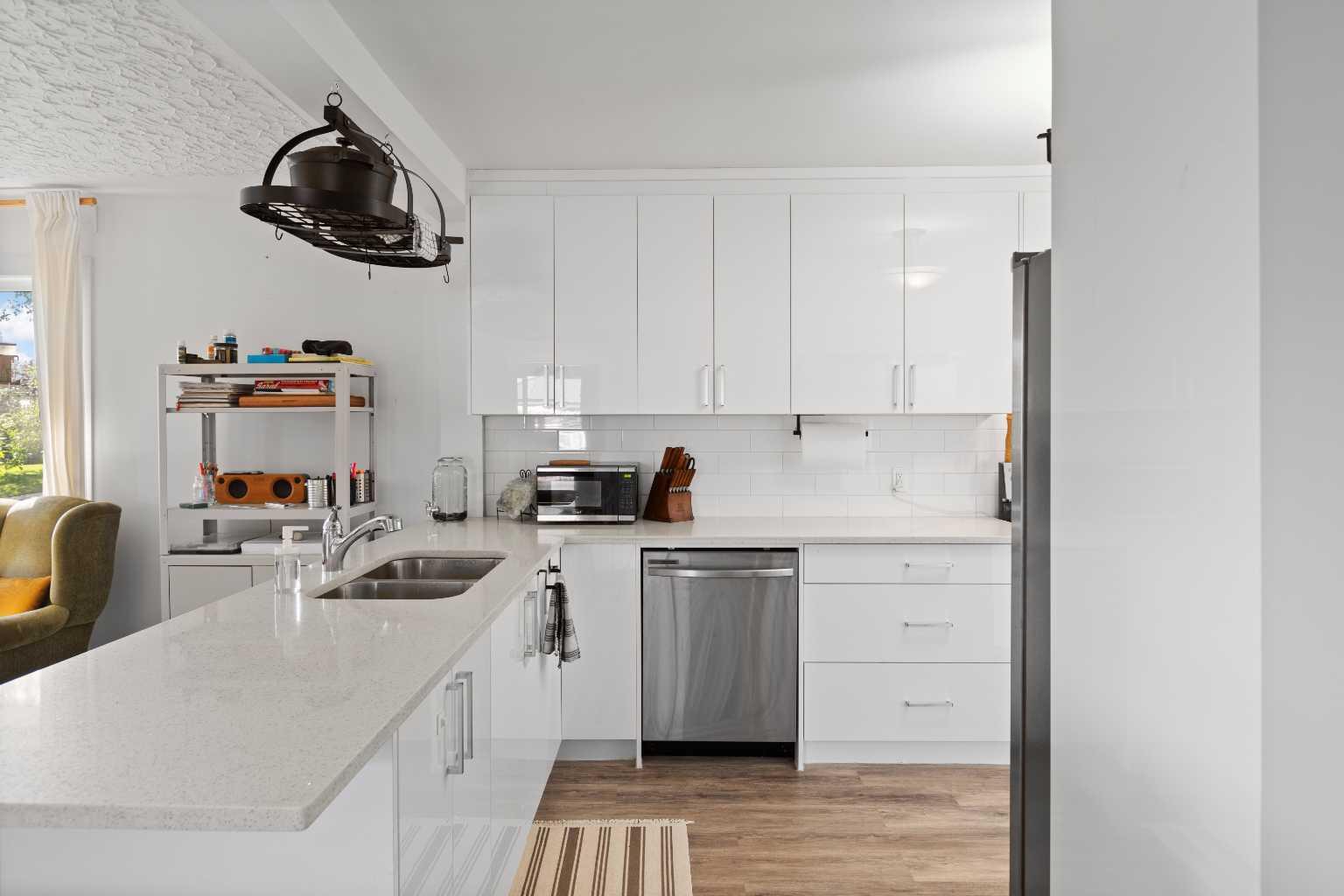 228 Lynnwood Drive SE