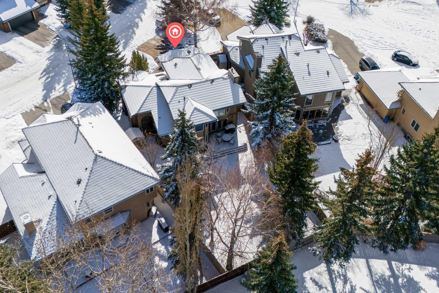 30 Oakmount Court SW