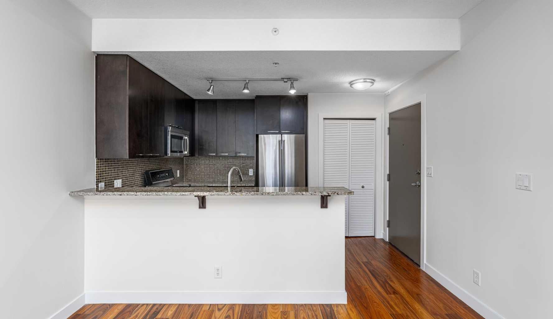 333 22 Avenue SW 402