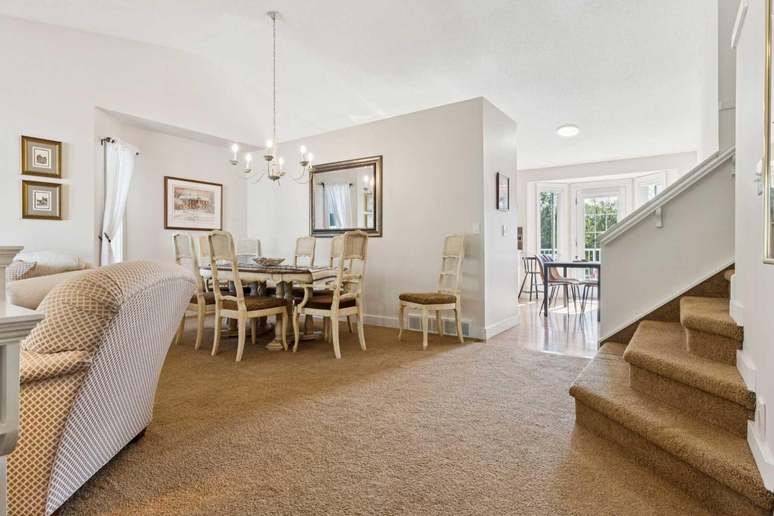 41 Shannon Circle SW