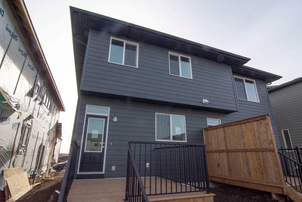 Photo of 34 Setonvista Grove SE, Calgary, AB T3M 4H8 (MLS # A2273725)