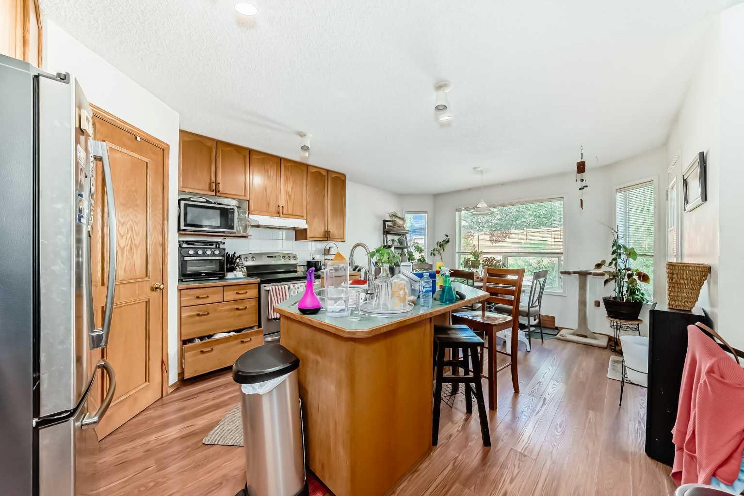 182 Somerglen Road SW