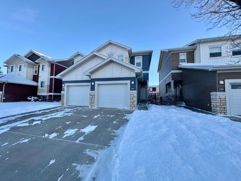 189 Silkstone Road W 2 Lethbridge AB T1J 4J9