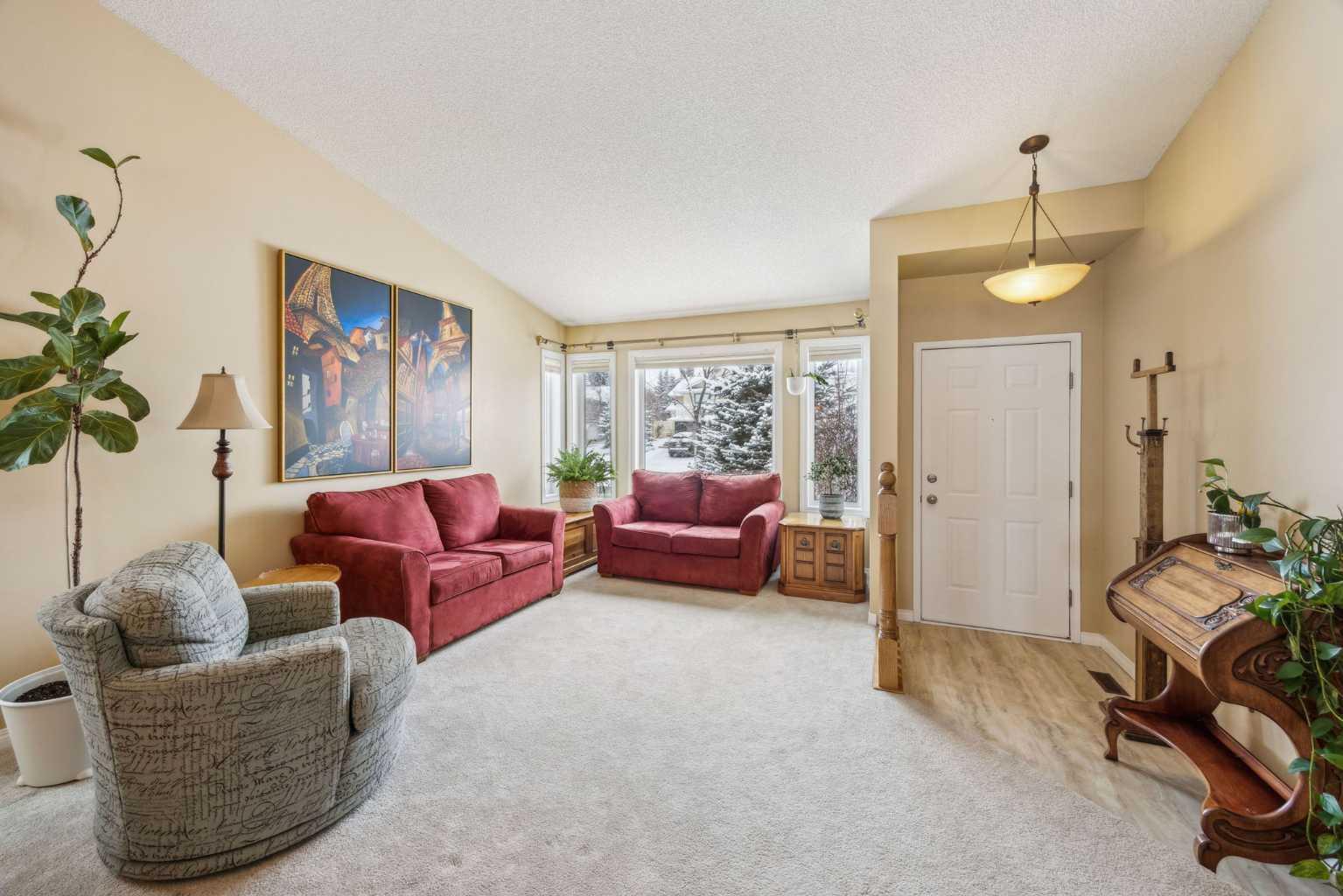391 Millrise Drive SW