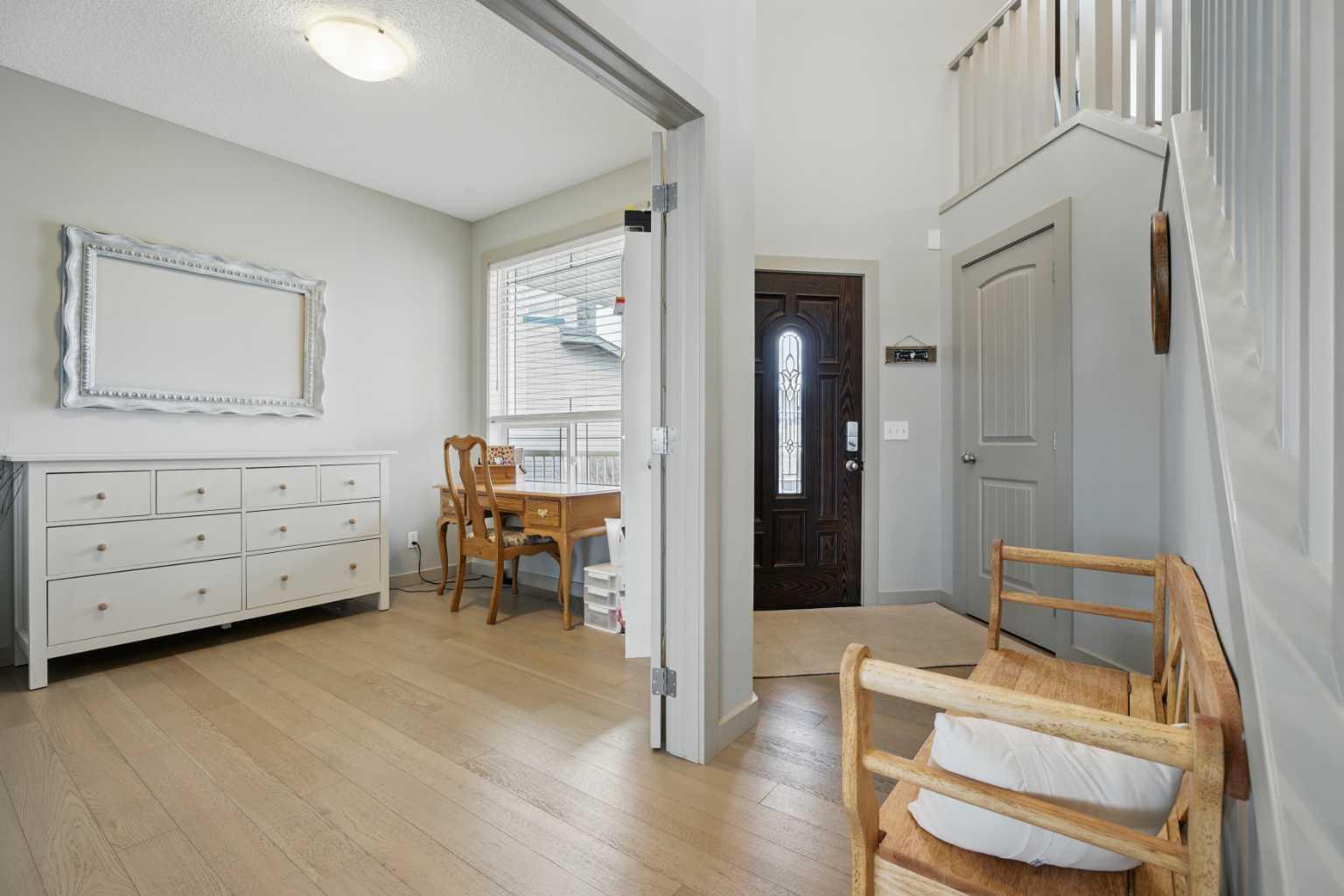 109 Crystal Green Bay