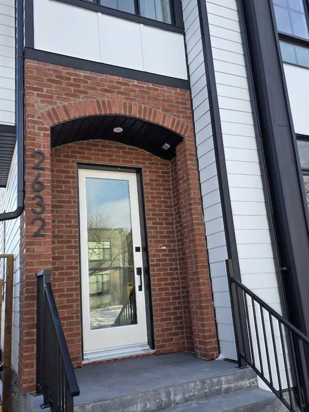 Photo of 2632 36 Street SW, Calgary, AB T3E 2Z8 (MLS # A2282659)