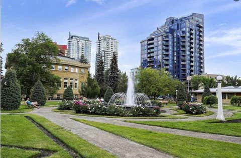 Photo of 303 13 Avenue SW #1410, Calgary, AB T2R 0Y9 (MLS # A2339193)
