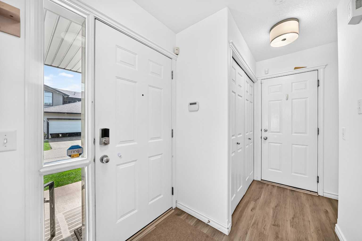 102 Canoe Square SW 35