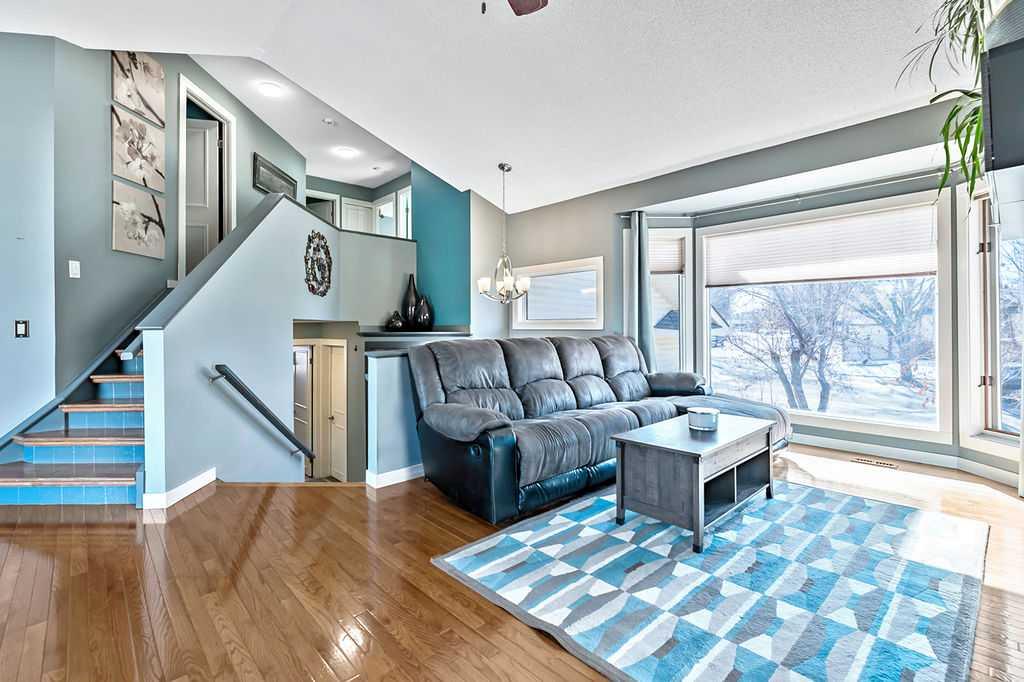 851 Mckenzie Drive SE