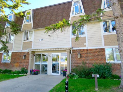 328 Cedar Crescent SW 204 Calgary AB T3C 2Y8