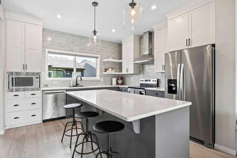 42 Wolf Creek Manor SE Calgary AB T2X 3Z8