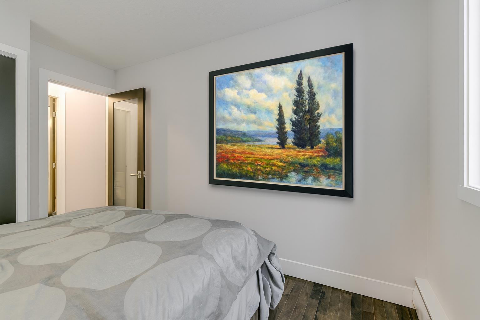 1904 10 Street SW 202