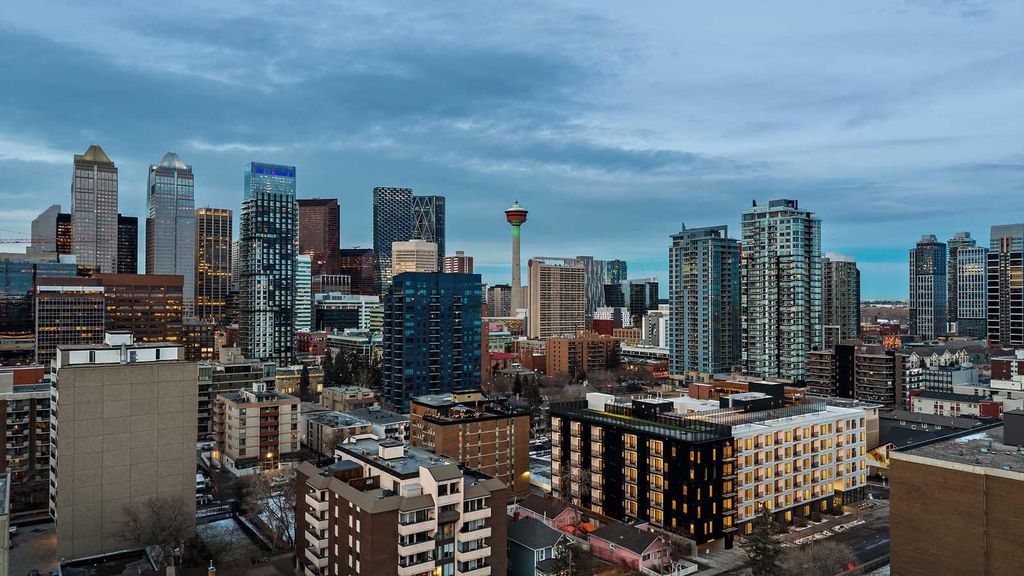 Photo of 310 15 Avenue SW #217, Calgary, AB T2R 1S9 (MLS # A2293648)