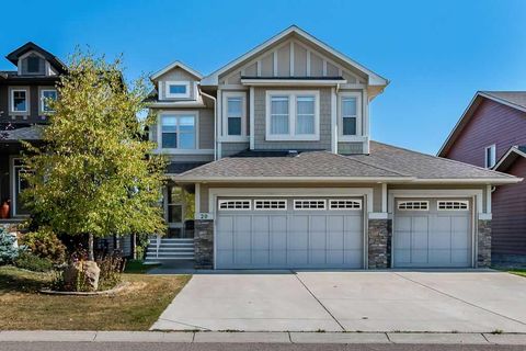 29 Ranchers Crescent Okotoks AB T1S 0L2