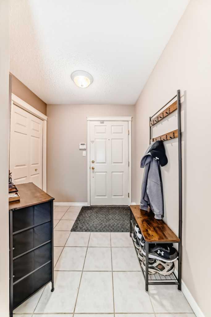 6800 Hunterview Drive NW 116