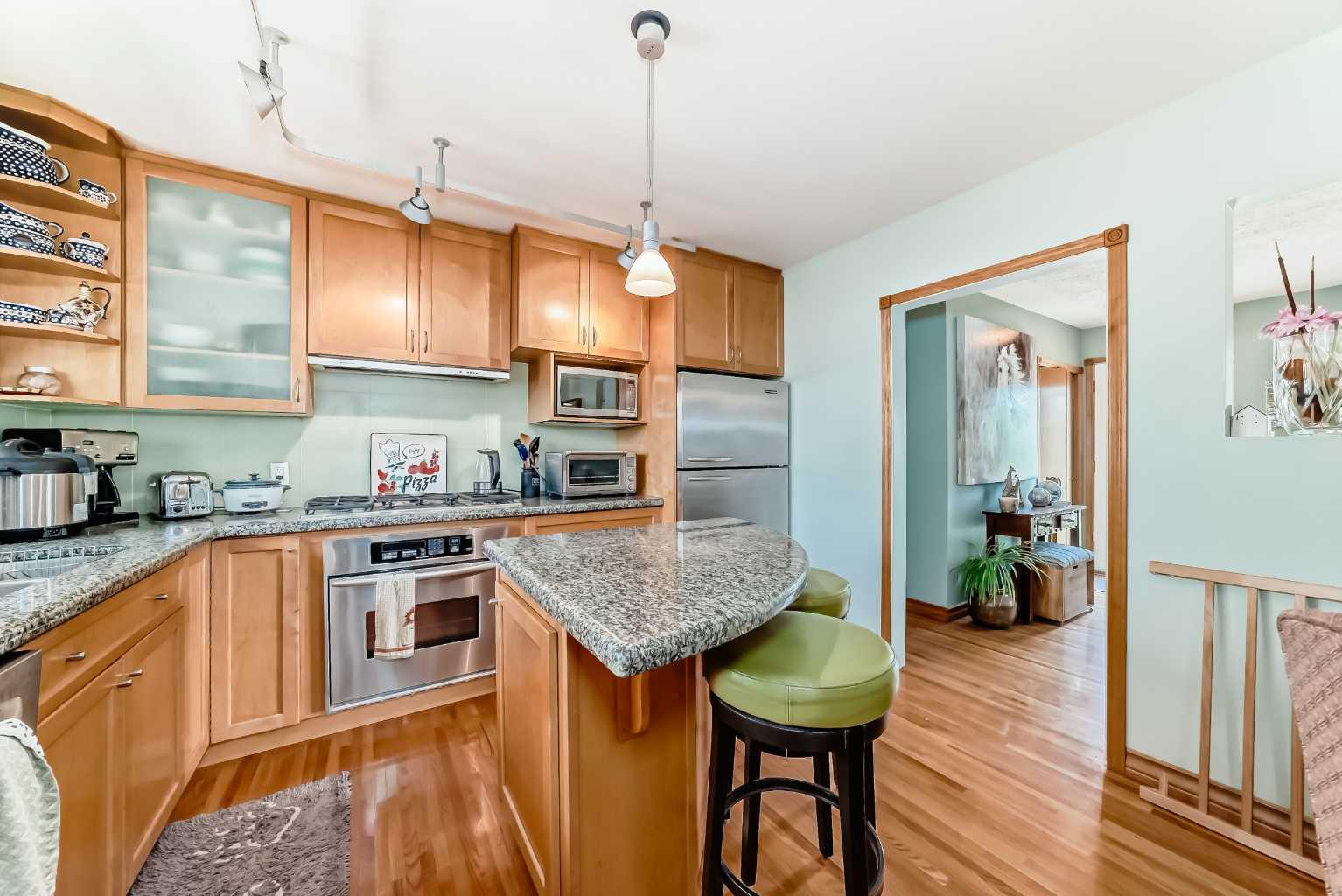 52 Windermere Road SW