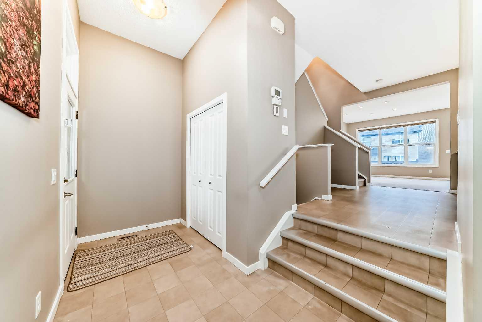 144 Auburn Glen Close SE