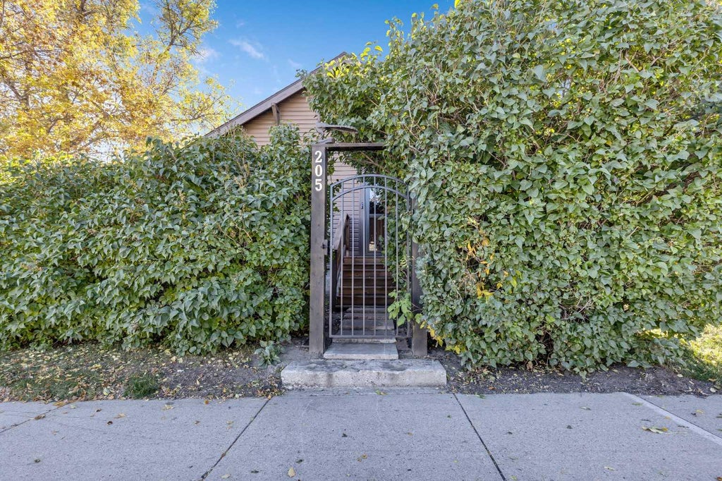 Photo of 205 Main Street, Acme, AB T0M 0A0 (MLS # A2349608)