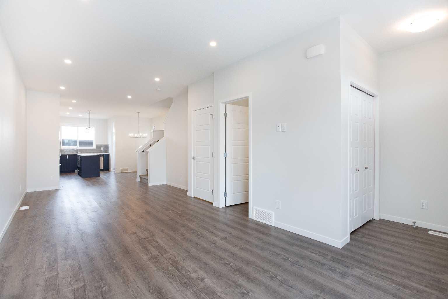 16 Creekstone Drive SW