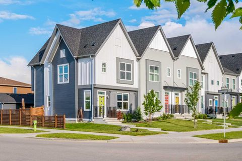 Photo of 78 Livingston Gate NE, Calgary, AB T3P 0V2 (MLS # A2291938)