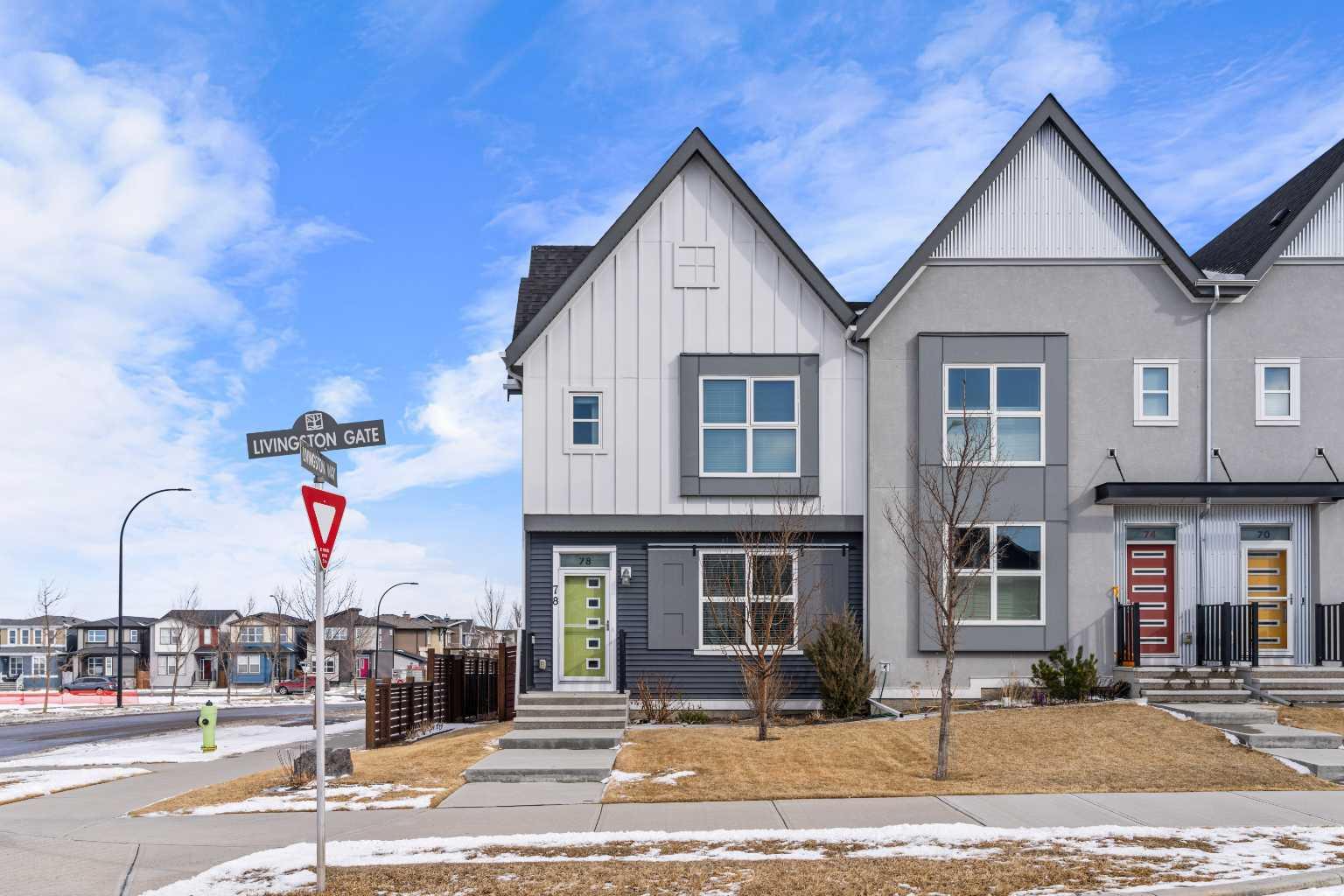 78 Livingston Gate NE