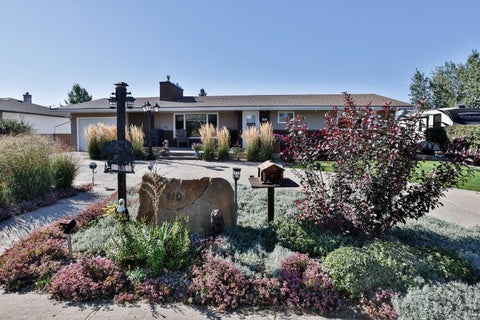 Photo of 410 6 Avenue, Warner, AB T0K 2L0 (MLS # A2341301)