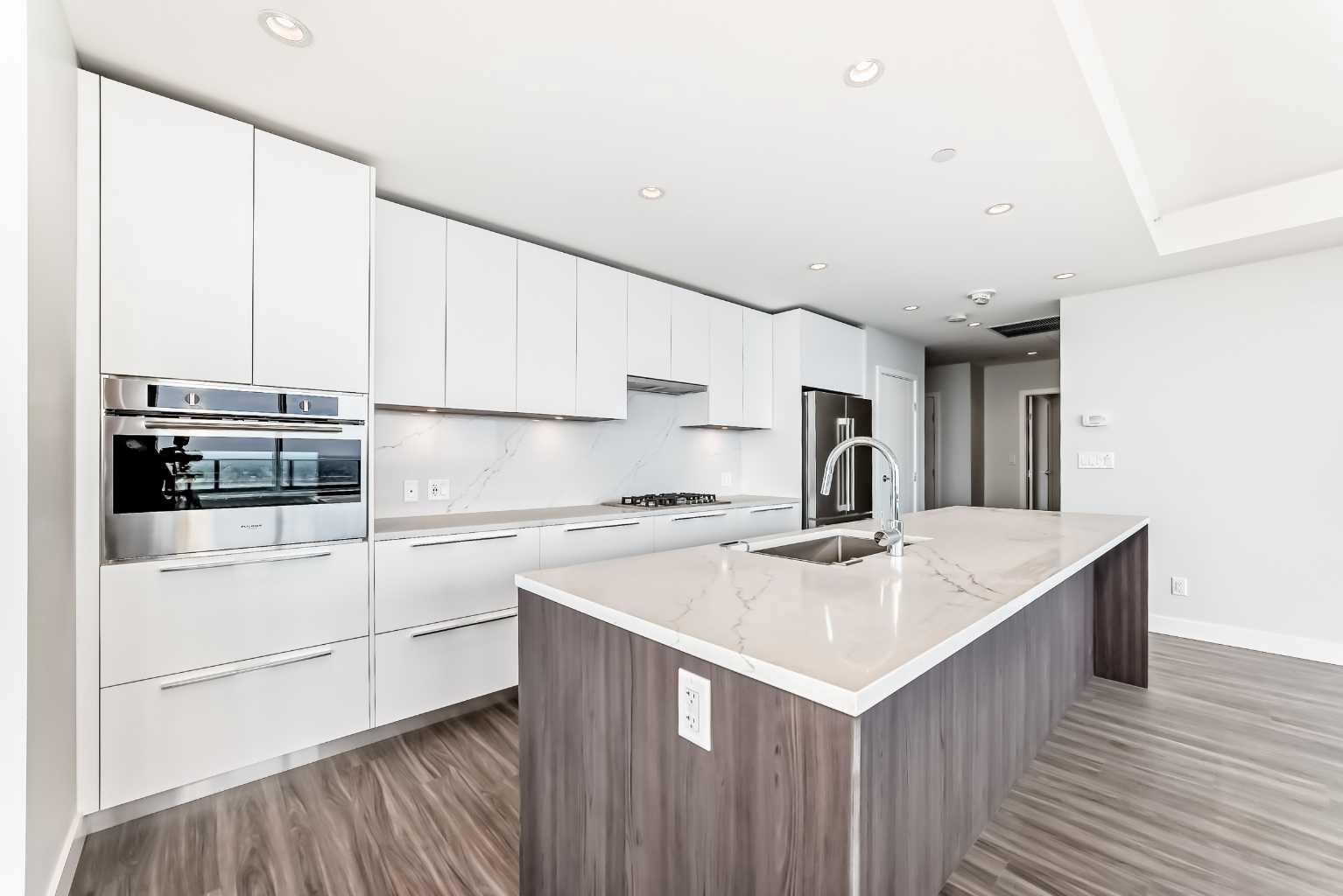 530 3 Street SE 4003