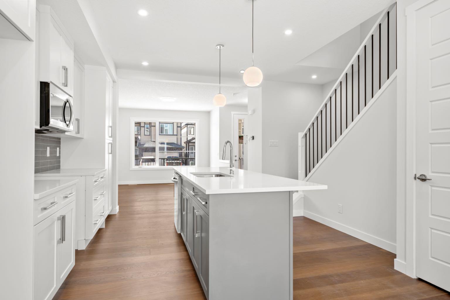 106 Sora Gardens SE