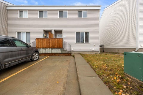Photo of 711 Beacon Hill Drive #33, Fort McMurray, AB T9H 3R5 (MLS # A2352999)