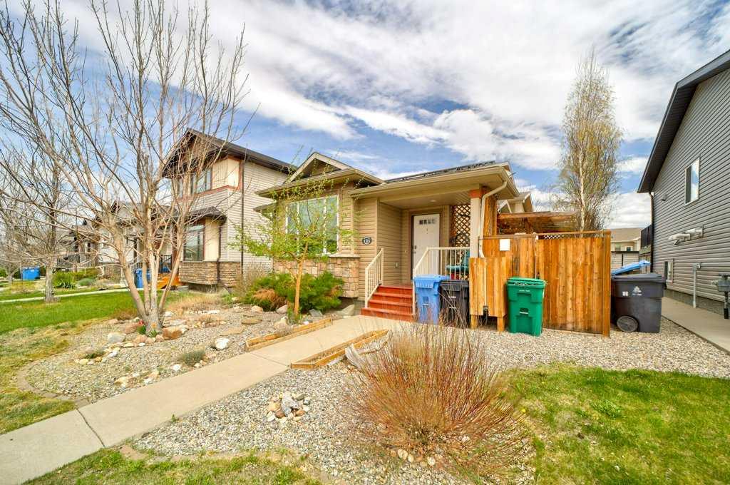 121 Mt Sundance Crescent W