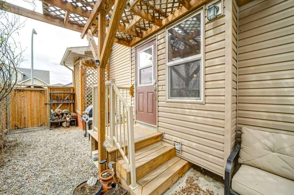 121 Mt Sundance Crescent W
