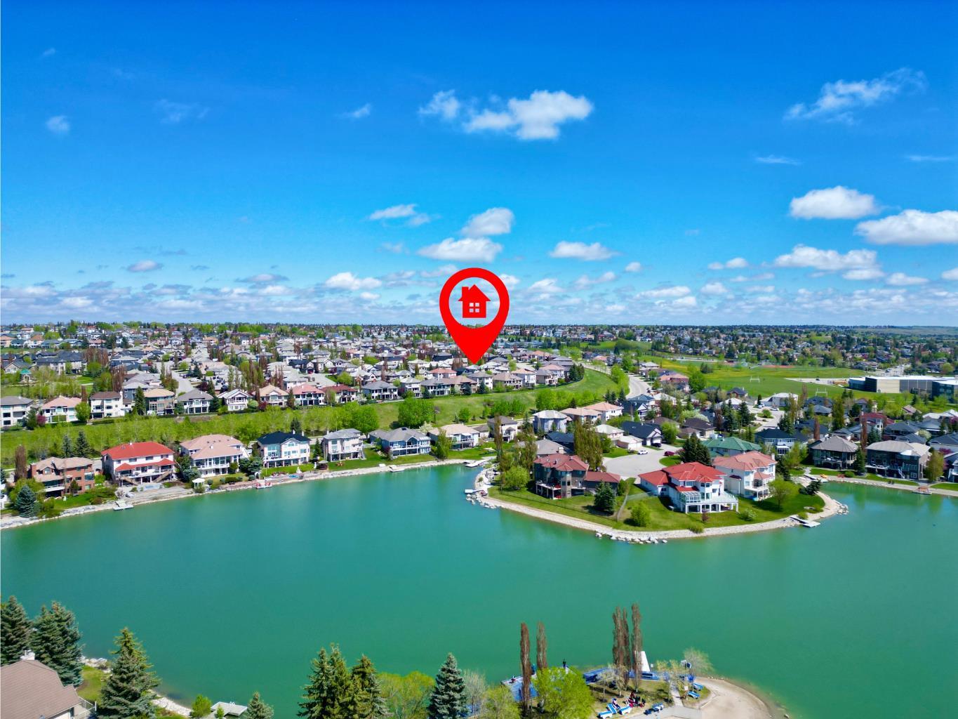 82 Arbour Vista Road NW