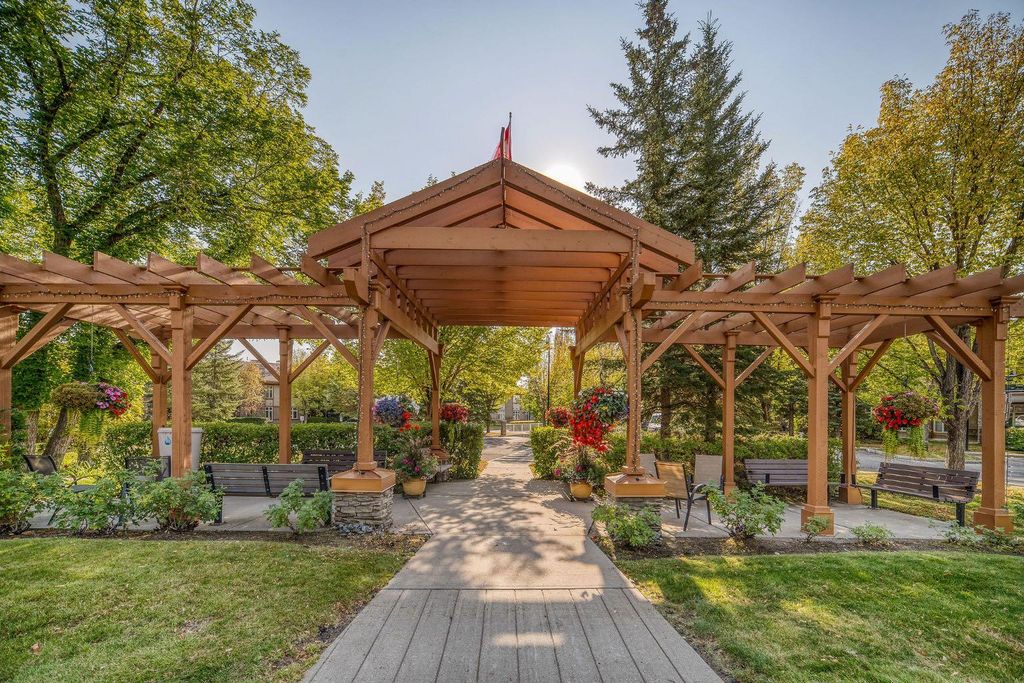 Photo of 3213 Lake Fraser Court SE #, Calgary, AB T2J 7H4 (MLS # A2303766)