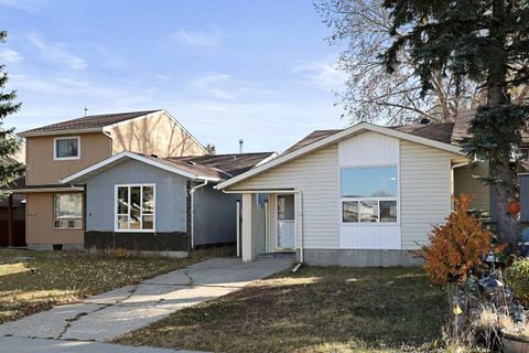 7 Falbury Crescent NE Calgary AB T3J 1H8