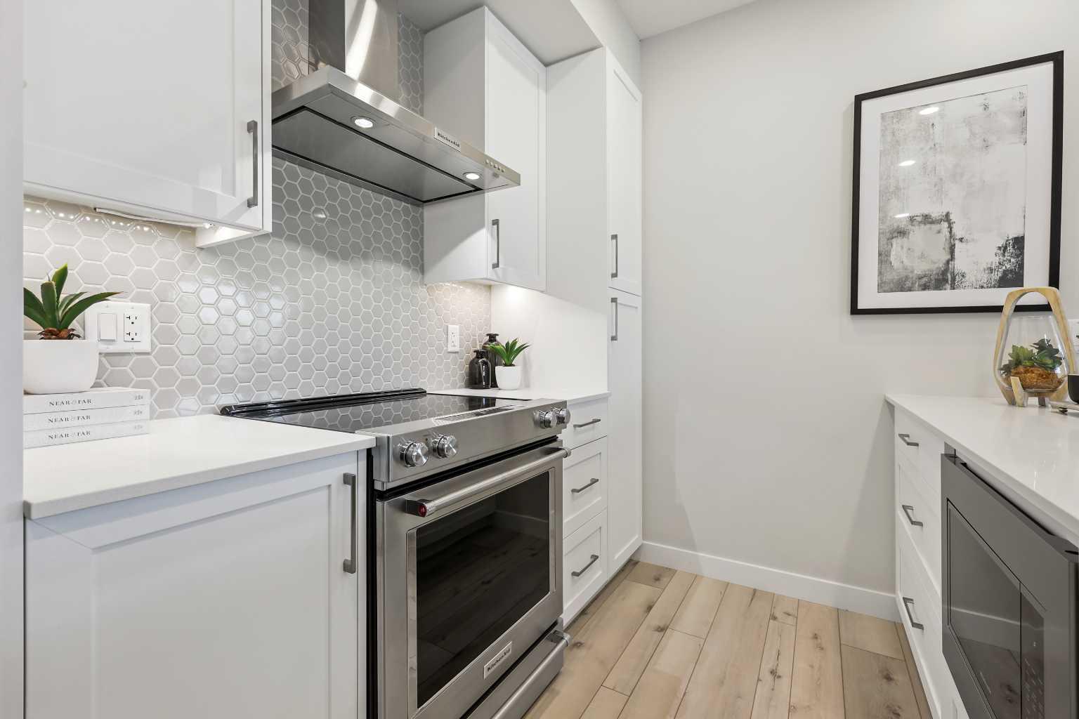 255 Les Jardins Park SE 326