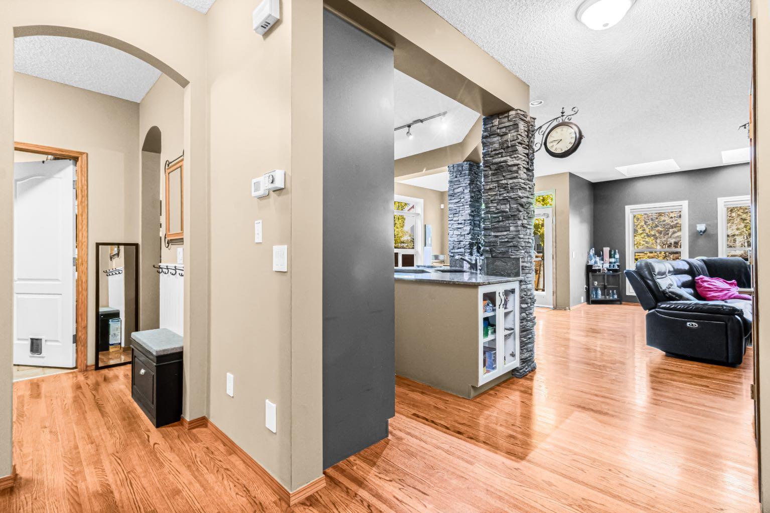 18352 Chaparral Street SE