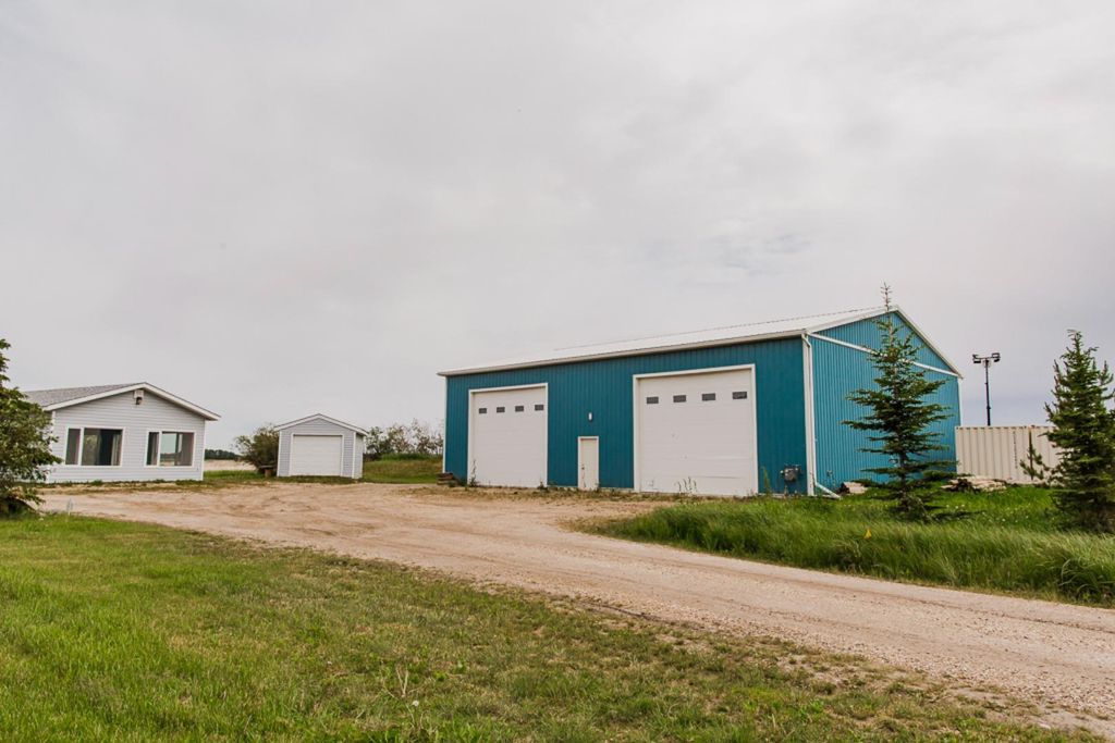 Photo of 712083 Range Road 65 Road, Rural Grande Prairie No. 1, County of, AB T8W 5E7 (MLS # A2293073)