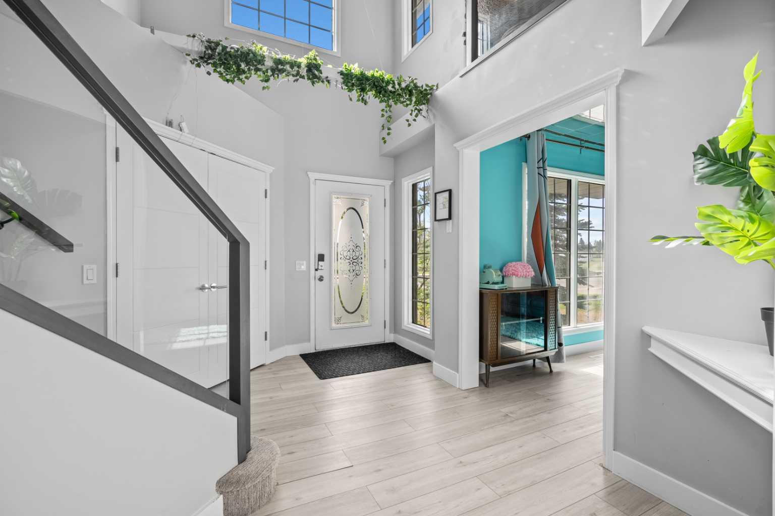 48 Douglas Park Boulevard SE