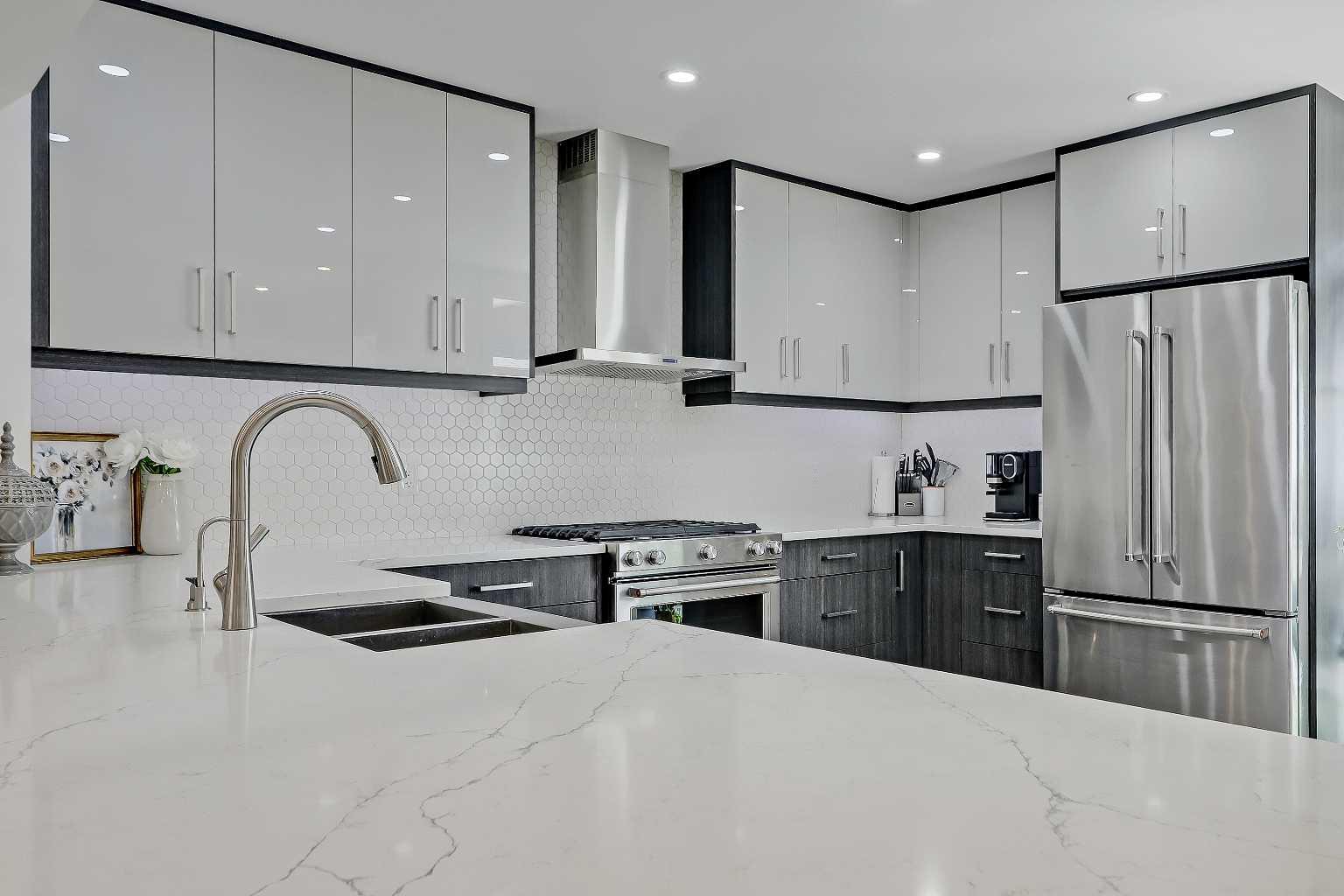 3240 66 Avenue SW 903