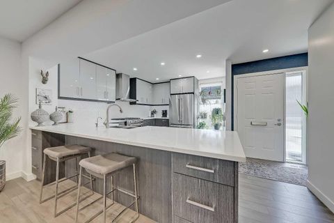 Photo of 3240 66 Avenue SW #903, Calgary, AB T3E 6M5 (MLS # A2306475)